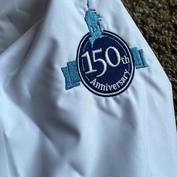 Ladies Eddie Bauer Weatheredge Rain Coat in White size medium NWT- ‼️HAS LOGO‼️ - Picture 3 of 11